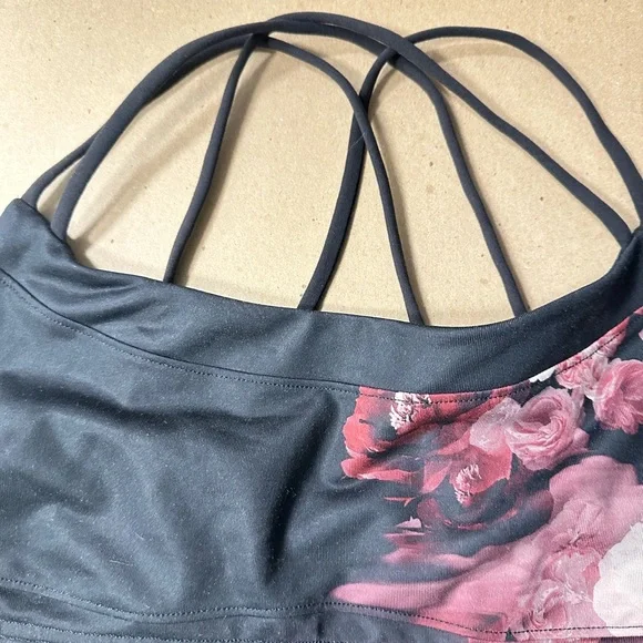 The North Face Black and Pink Sports Bra - Picture 5 of 10